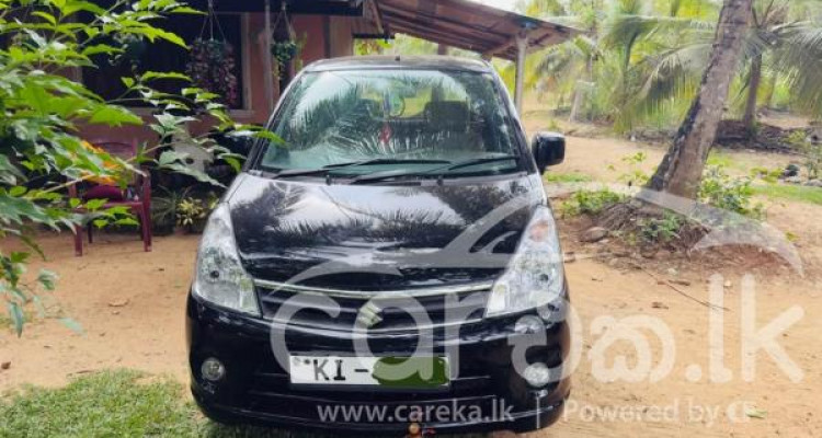 SUZUKI ESTILO 2010