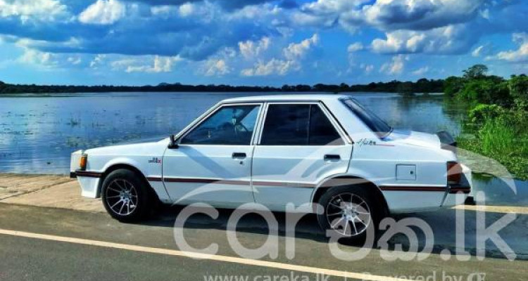 MITSUBISHI LANCER BOX 1983