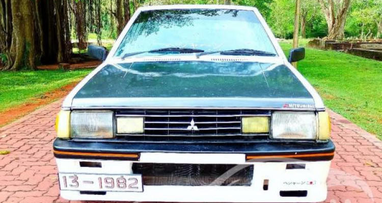 MITSUBISHI LANCER BOX 1983