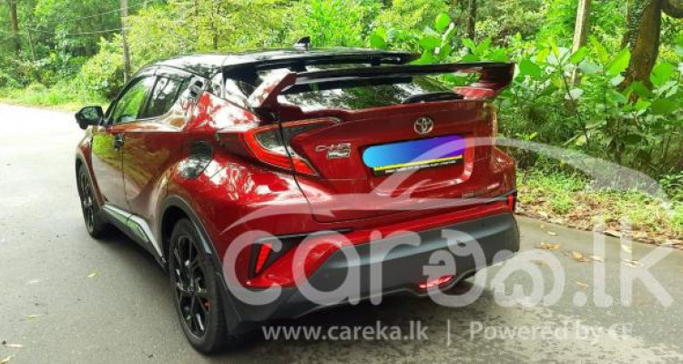 TOYOTA C-HR 2019