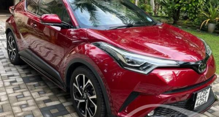 TOYOTA C-HR 2018