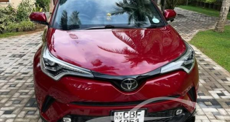 TOYOTA C-HR 2018