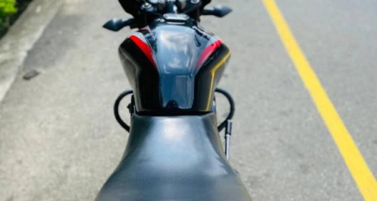 BAJAJ DISCOVER 125 2013