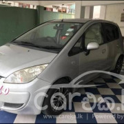 MITSUBISHI COLT 2006