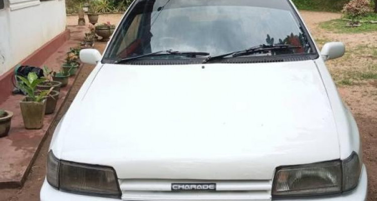 DAIHATSU CHARADE G101 1989