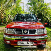 NISSAN D22 2008