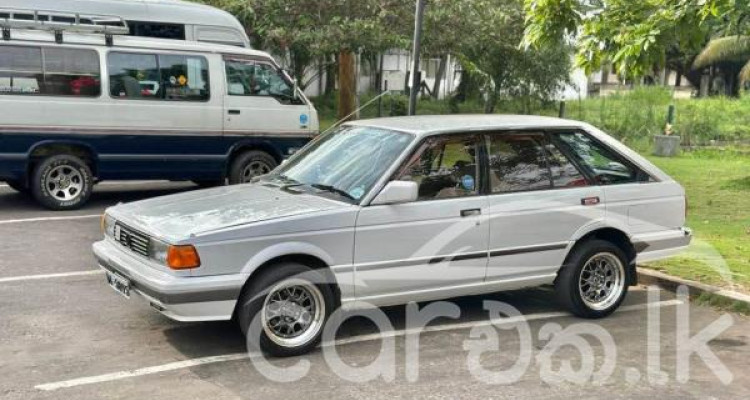 NISSAN TRAD SUNNY 1987