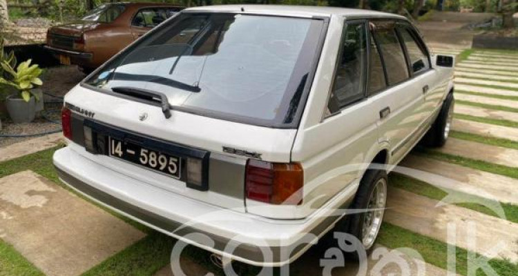 NISSAN TRAD SUNNY 1987