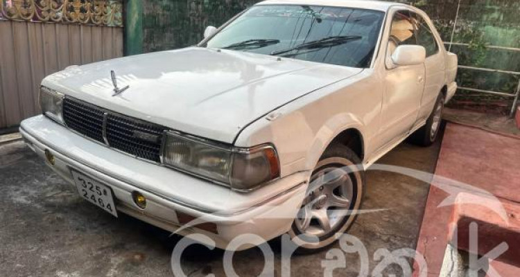 NISSAN CEDRIC 1990