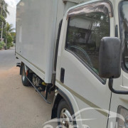 ISUZU ELF FREEZER 2013