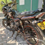 BAJAJ DISCOVER 150 2010