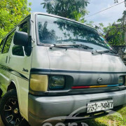NISSAN VANETTE 1995