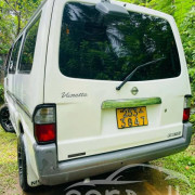NISSAN VANETTE 1995