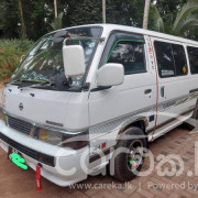 NISSAN CARAVAN 1992