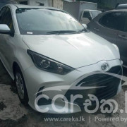 TOYOTA YARIS 2022