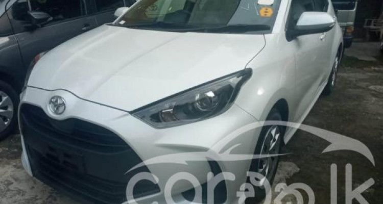 TOYOTA YARIS 2022