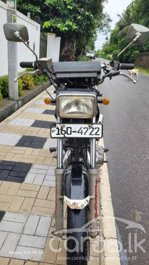 HONDA CB 125 2000