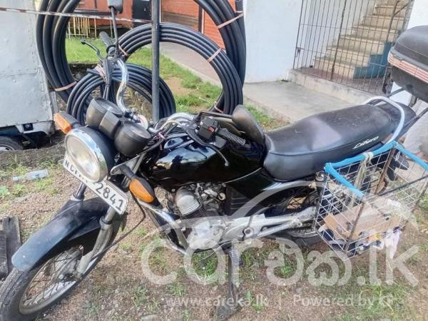 YAMAHA LIBERO 2005