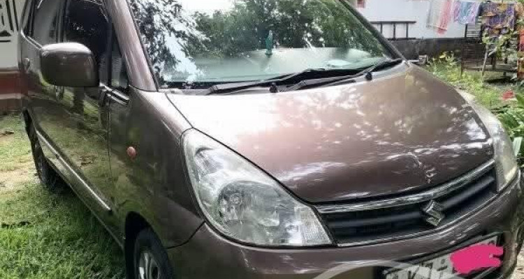 SUZUKI ESTILO 2010