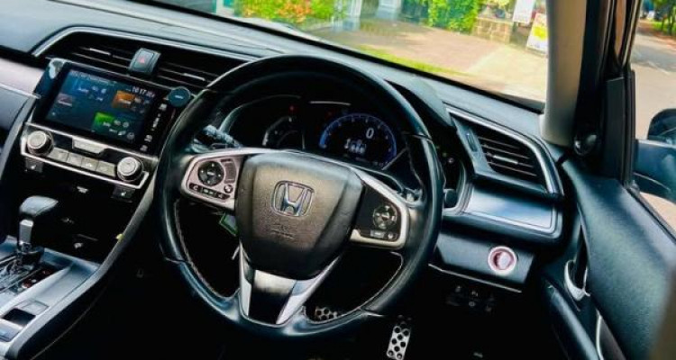 HONDA CIVIC 2019
