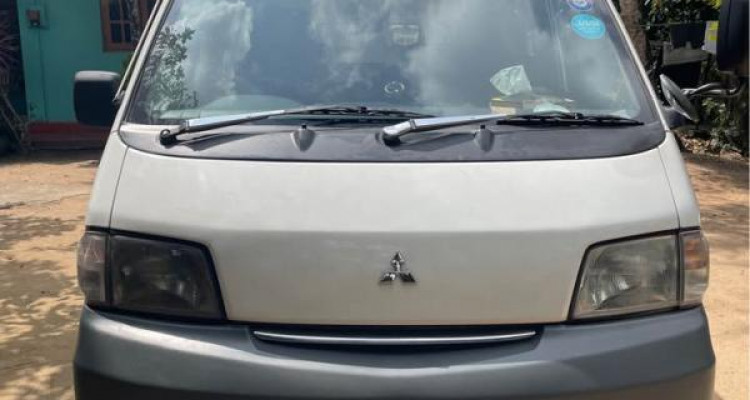 NISSAN VANETTE 2007