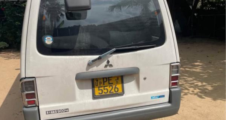 NISSAN VANETTE 2007