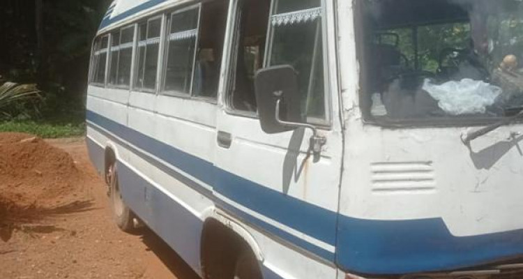 TOYOTA COASTER 1975