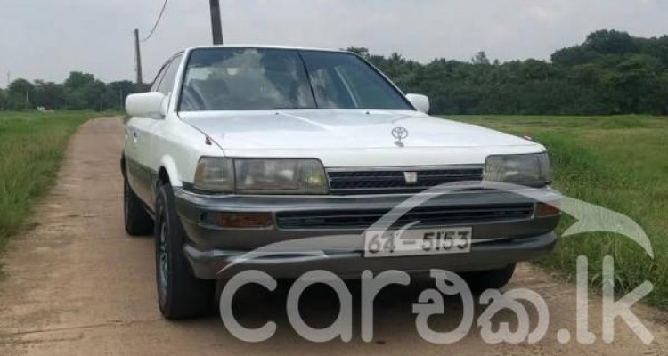 TOYOTA CAMRY 1990