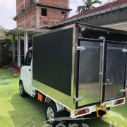 MITSUBISHI MINICAB 2004