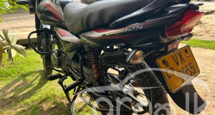 BAJAJ PLATINA 2010