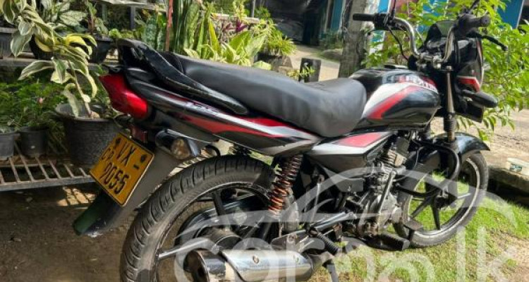 BAJAJ PLATINA 2010