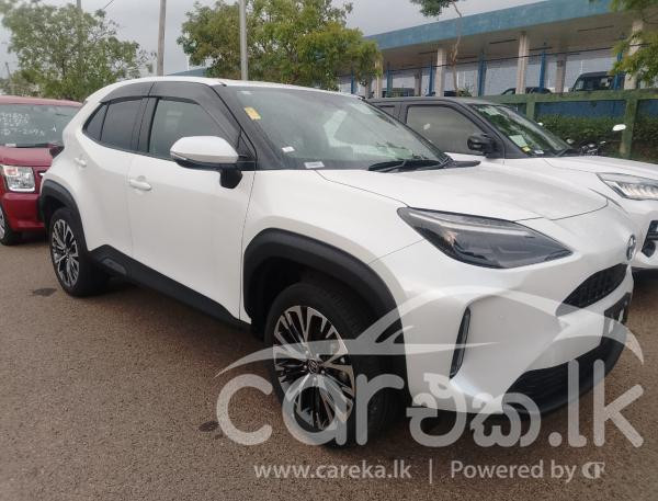 TOYOTA YARIS CROSS 2023