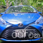 TOYOTA VITZ 2019