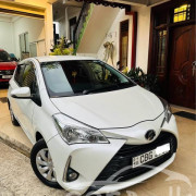 TOYOTA VITZ 2018