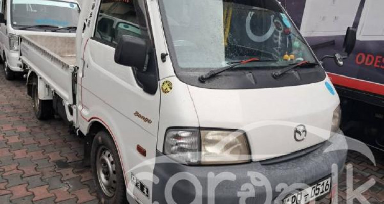 MAZDA BONGO 2008