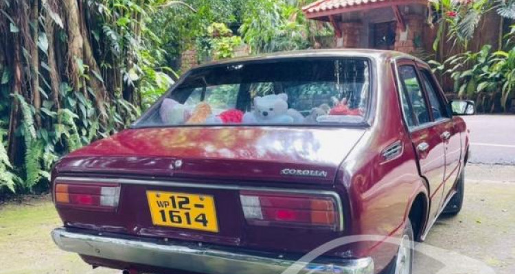 TOYOTA COROLLA KE55 1977