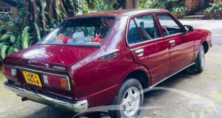TOYOTA COROLLA KE55 1977
