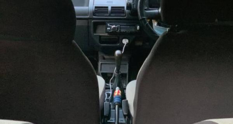 SUZUKI MARUTI 800 2004