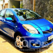 TOYOTA YARIS 2010