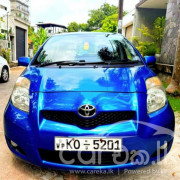 TOYOTA YARIS 2010