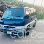 NISSAN CARAVAN 1992