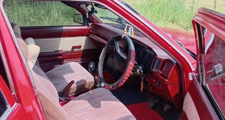 TOYOTA CORONA 1984