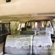NISSAN CARAVAN 1996