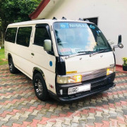 NISSAN CARAVAN 1996