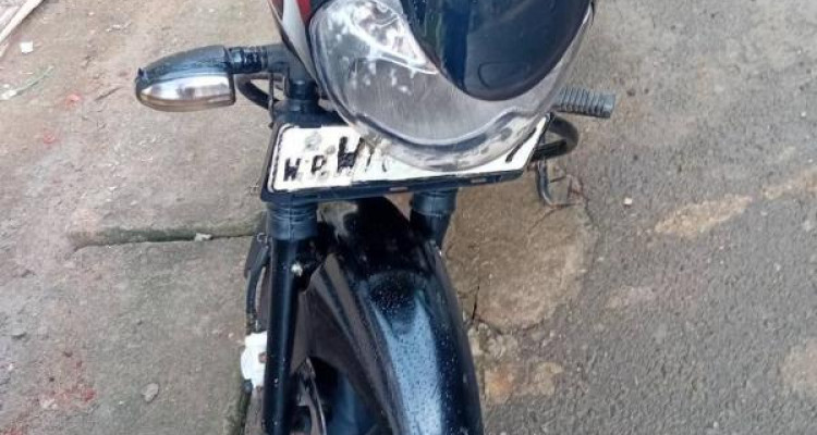 BAJAJ DISCOVER 150 2010