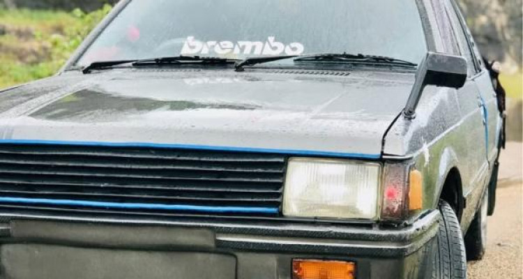 MITSUBISHI LANCER BOX 1982