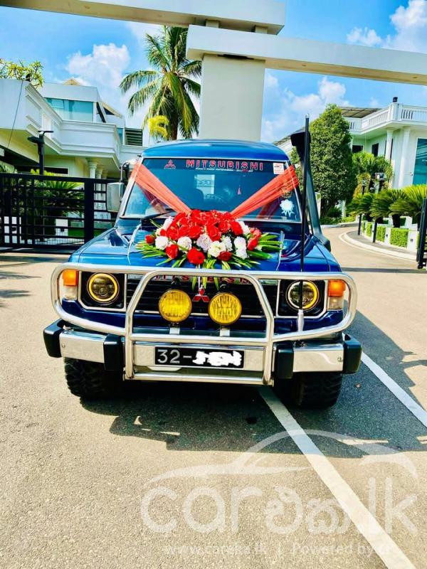 MITSUBISHI PAJERO 1998