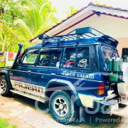 MITSUBISHI PAJERO 1998