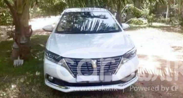 TOYOTA PREMIO 2017