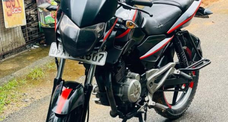 BAJAJ PULSAR 2012